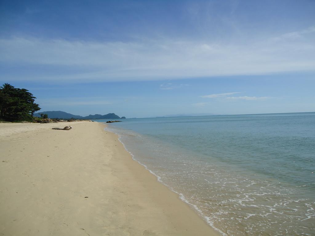 Hotel Sea Breeze House, Naiplao Beach Khanom Exterior foto