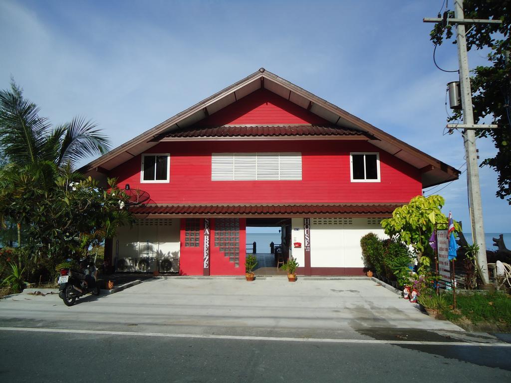 Hotel Sea Breeze House, Naiplao Beach Khanom Exterior foto